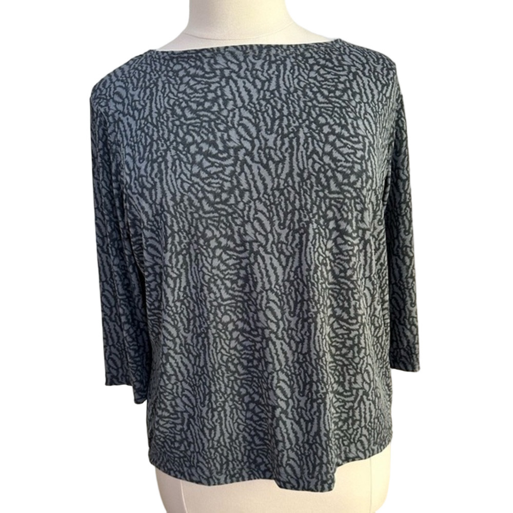 Notations, size XL, gray and black pattern poly top